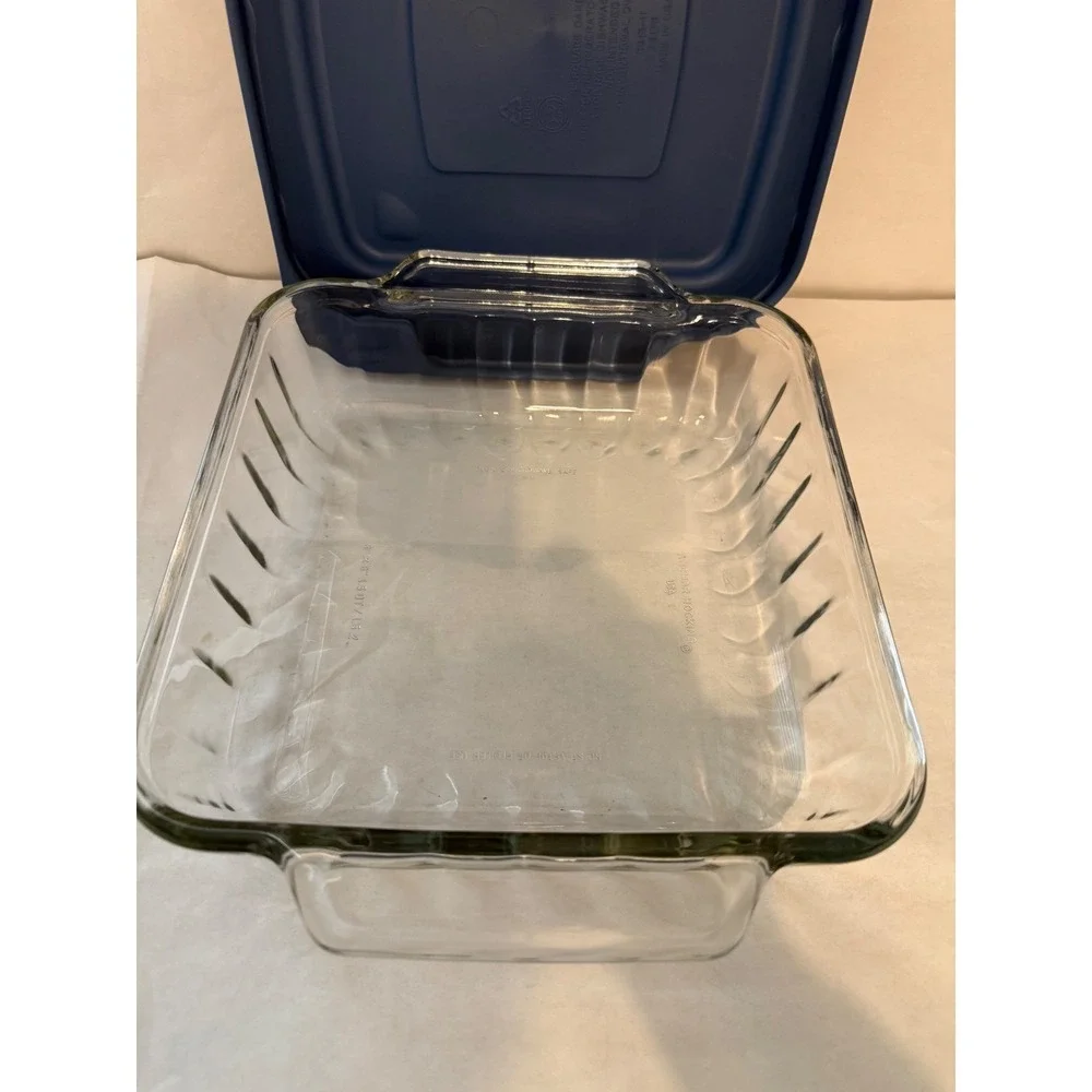 Anchor Hocking 8x8‎ Glass Baking Dish with Navy Blue Lid Square 2 Quart USA Made